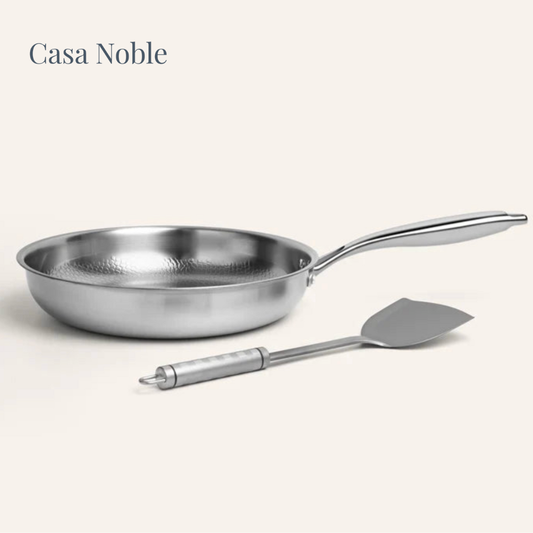 Sartén martillada de titanio + utensilio